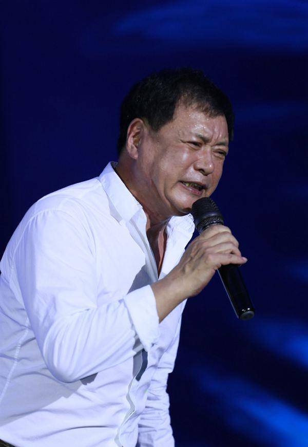 《铁窗泪》原唱迟志强曝近况!曾因出轨入狱3年,后逆袭成歌王