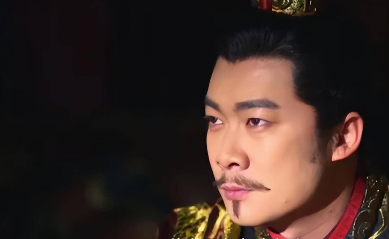 《幸福到万家》本以为赵丽颖是惊喜,没想到他才是郑晓龙御用配角_曹征