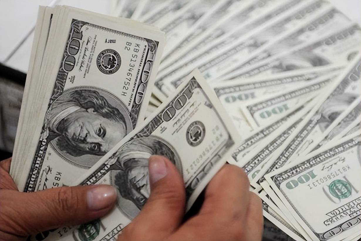 李超：强美元和衰退交易谁伤了大宗？_搜狐网