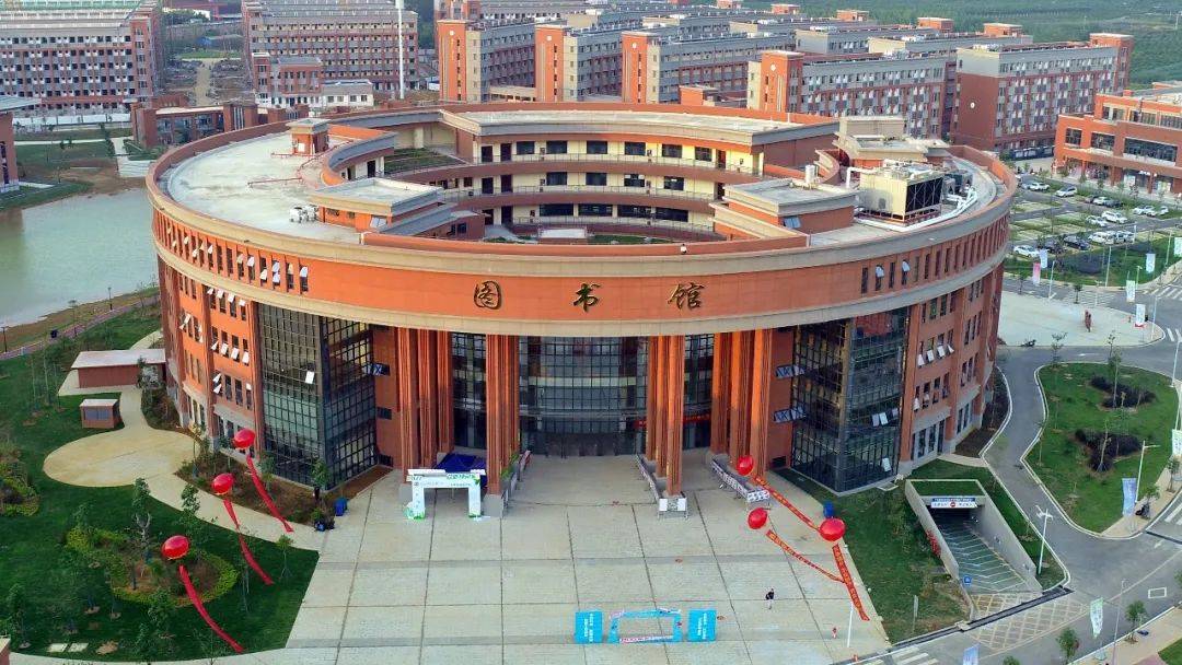 广西国际商务职业技术学院招生计划