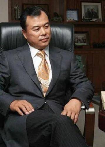 演员王艳,一碗白菜汤嫁入豪门,婚后婆媳关系融洽,这买卖太划算_王志才