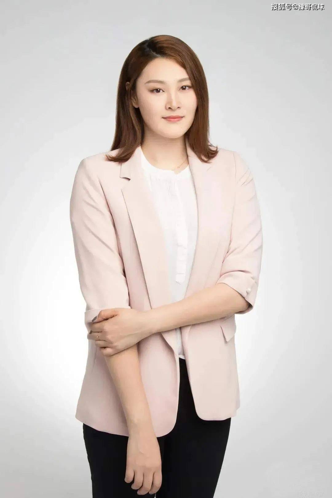 女排重炮手瘦身成功王一梅勇挑重担 放弃恩怨 给丁霞转型铺路​