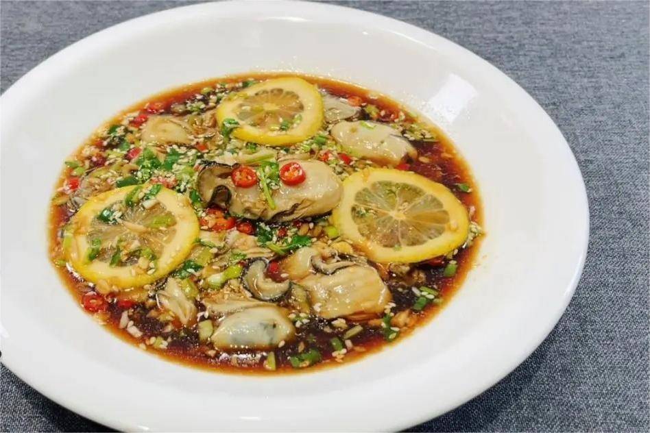 教你营养好吃的捞汁生蚝,鲜嫩爽口超美味,刚端上桌就被抢光光_香菜