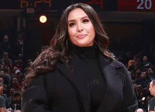 瓦妮莎一家人的生活陷入阴霾之中,在加索尔,佩林卡,安东尼前妻拉拉