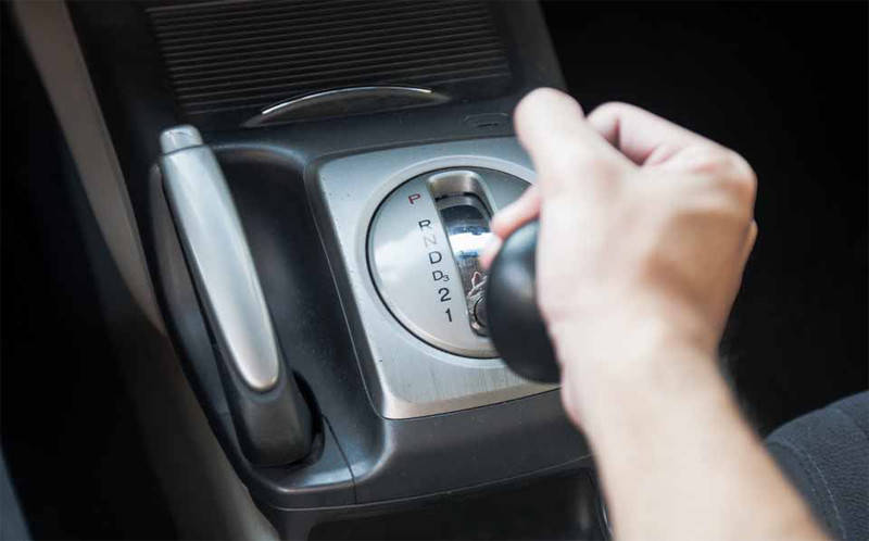 如何使用自动挡车的手动模式 f1a11fa2d1cd46cdb2773774b19d1915.jpeg