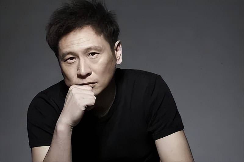 不要总想着改变什么,因为你太小了."演员张世