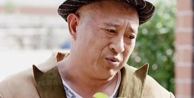 谢广坤_孙子谢_屋子里