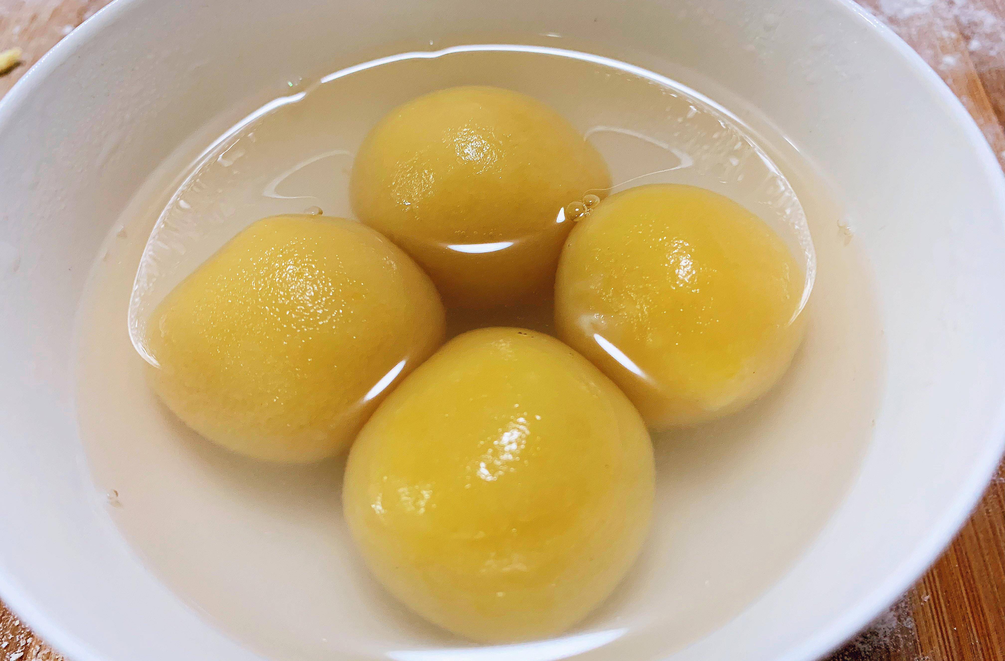 原创详细告诉你元宵和汤圆的区别教你做一份独特又好吃的芒果汤圆