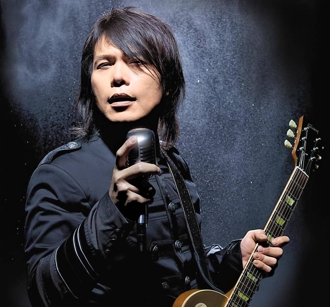 "现场之王"伍佰:女歌手的"心头好",并不貌美但很浪漫的歌手_王心凌_首