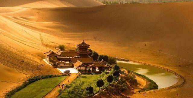 中国沙漠第一泉，被誉为“塞中景色之一绝”，古齐凭“输液”绝命