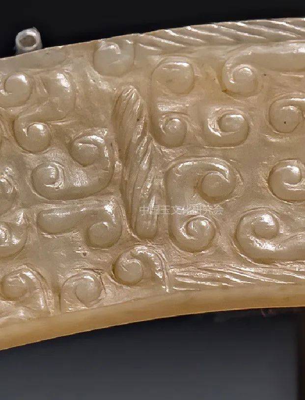 一组精美的战国玉璜——战国玉璜之特征_纹饰_形制_玉器