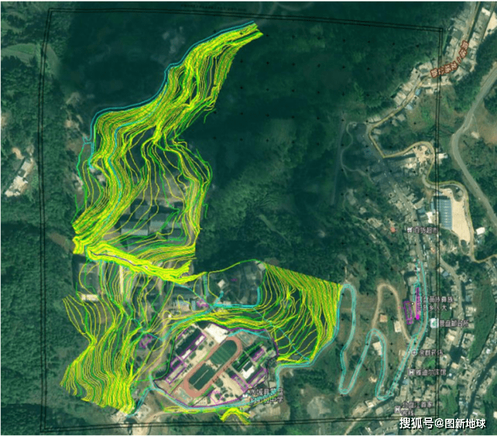 cad导入三维地图中,与影像地图准确套合,查看教程03 cad 数据依附倾斜