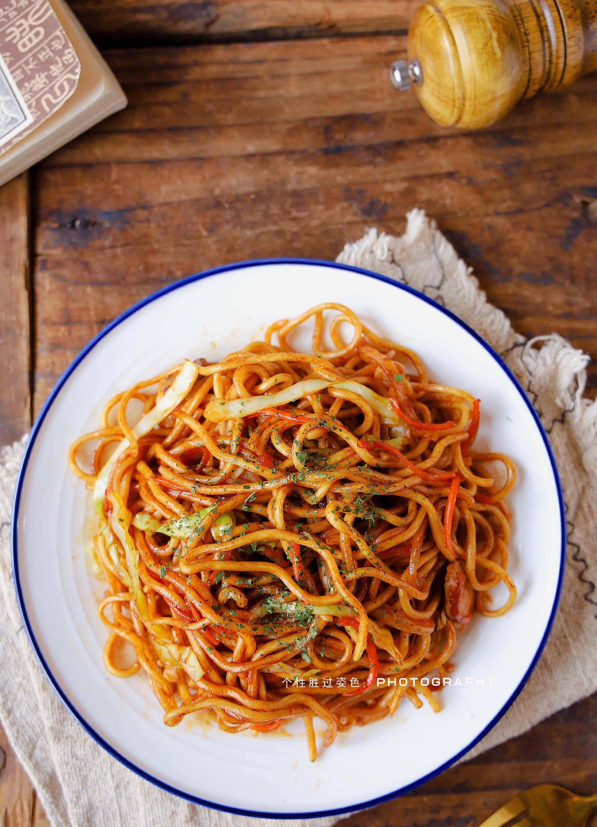 原创1分钟就能学会的日式炒面厨房新手也能轻松get