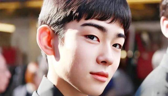 藤间斋与香川政明 门当户对 的竹马友谊 颜值与实力更般配 世家 团子 市川