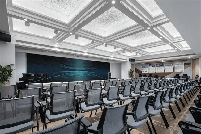 海云天科技x伍曦设计国际化现代办公新名片