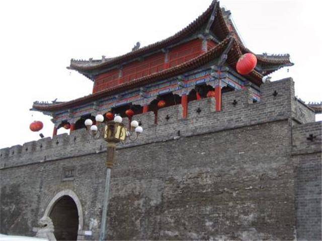 中国极少被开发的古城，有着五百多年的历史，是钻木取火的发明地