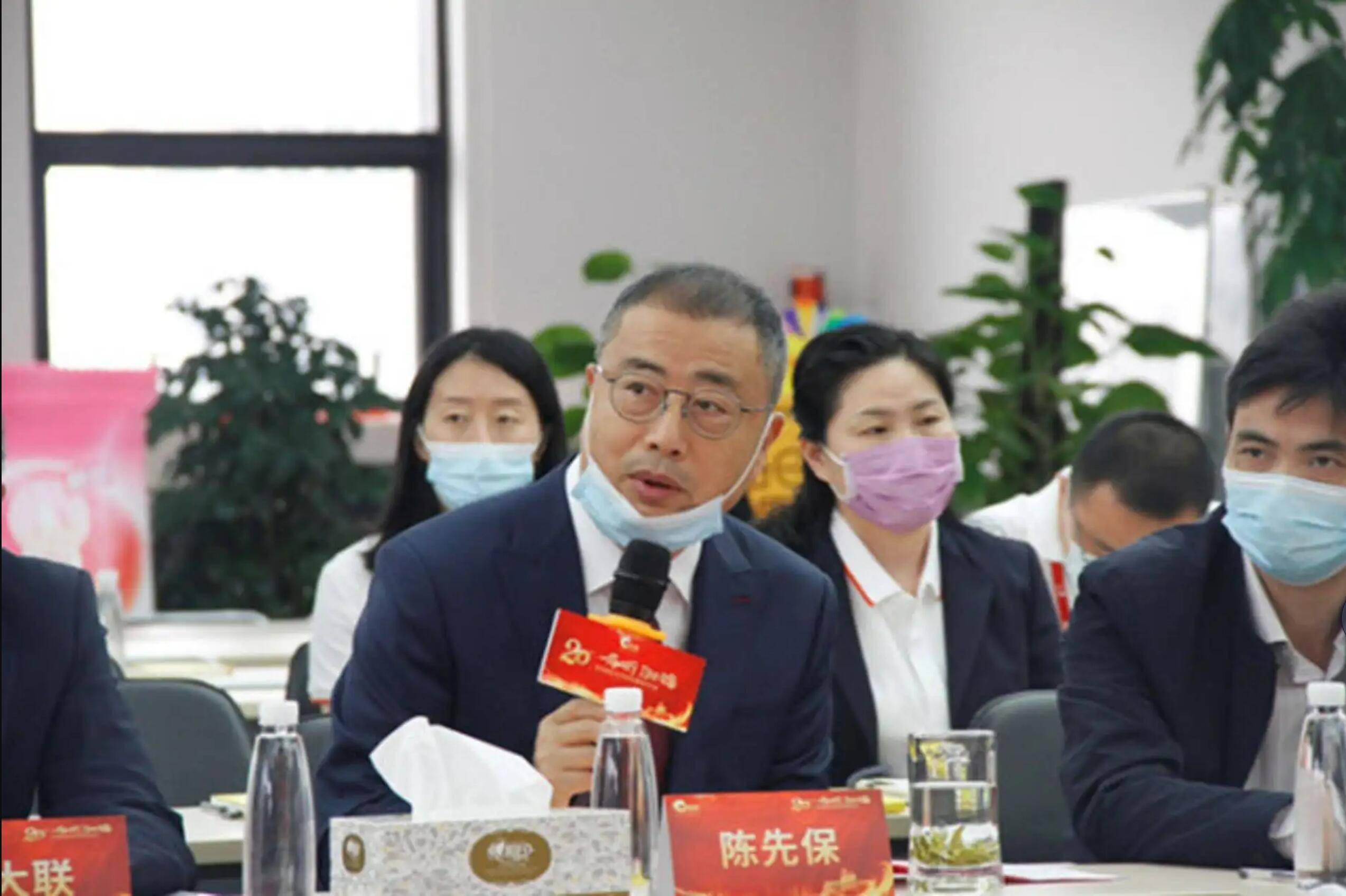 安徽人成百亿富豪,他从济南起步开600家店_陈先保_薛记_年广久