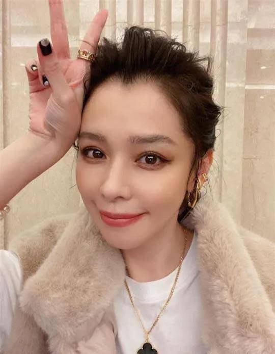 徐若瑄「真实样貌」一览无遗_vivian_照片_天生丽质