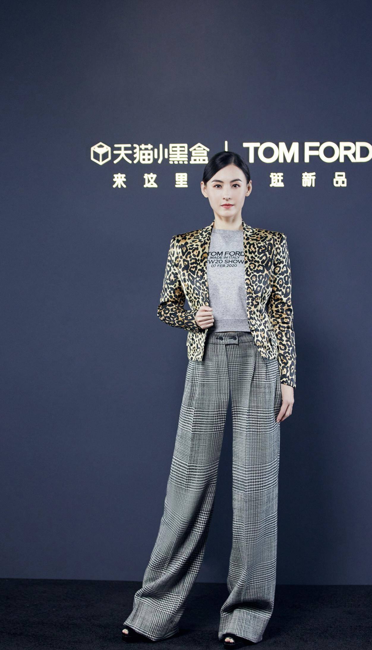 小林青霞成浪姐2最大意难平 网友惋惜未成团 花仙子裙惊艳 节目 花纹 西装