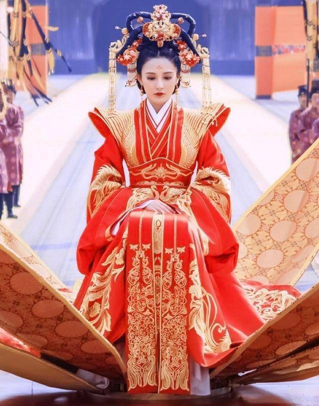 原创古装剧里的红色嫁衣配上高颜值的女明星你最爱哪一套