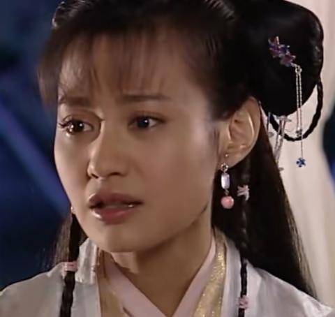 郑希怡是《小鱼儿与花无缺》里面的江玉凤,大家认出来了吗?