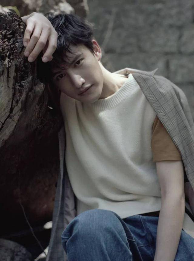 赵越_少年_骆冠言