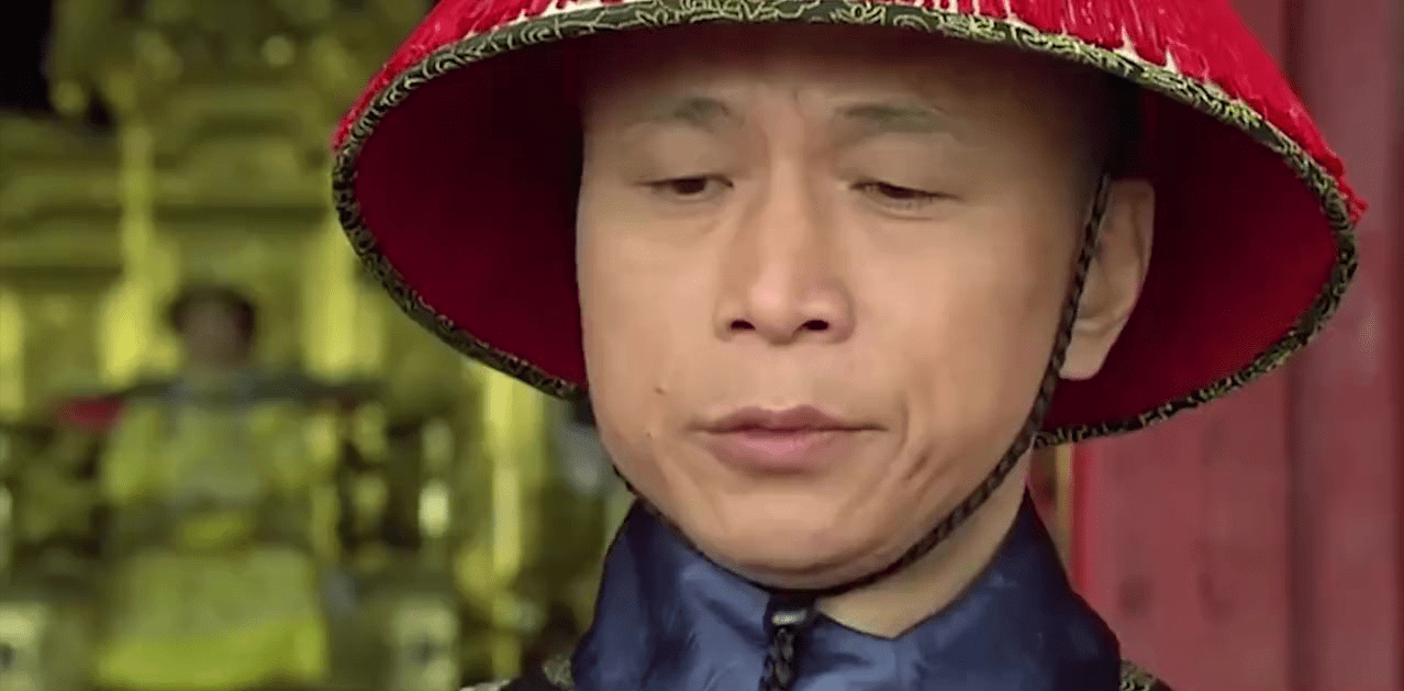 几年前,在琼瑶的支持下,李天柱出演了《夕阳红》《烟雨蒙蒙》等几部剧