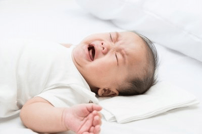 宝宝为什么会出现尿路感染呢？有哪些症状？要怎么预防？