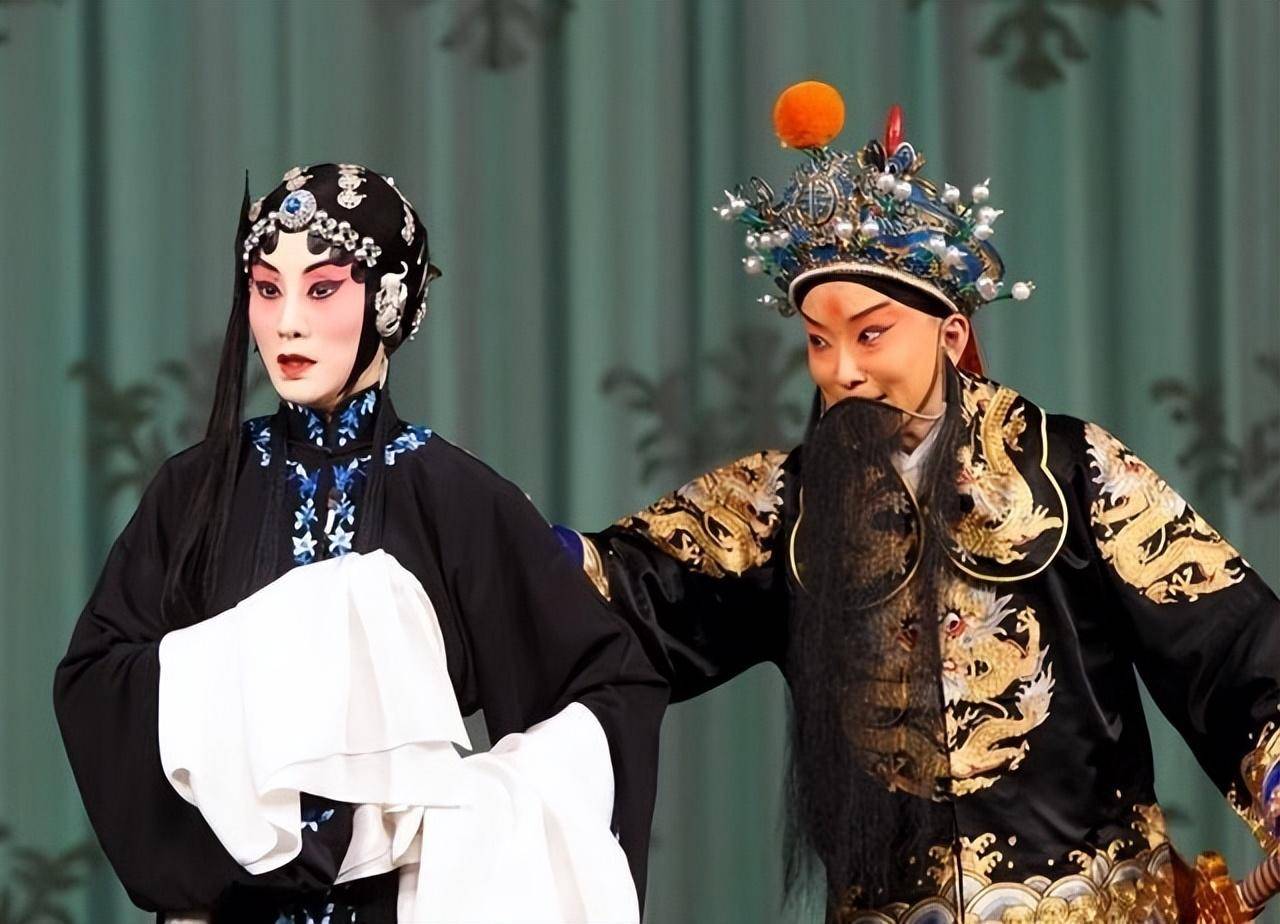 京剧名角张火丁:因为我的性格,确实容易得罪人_兰香_北京_祖父