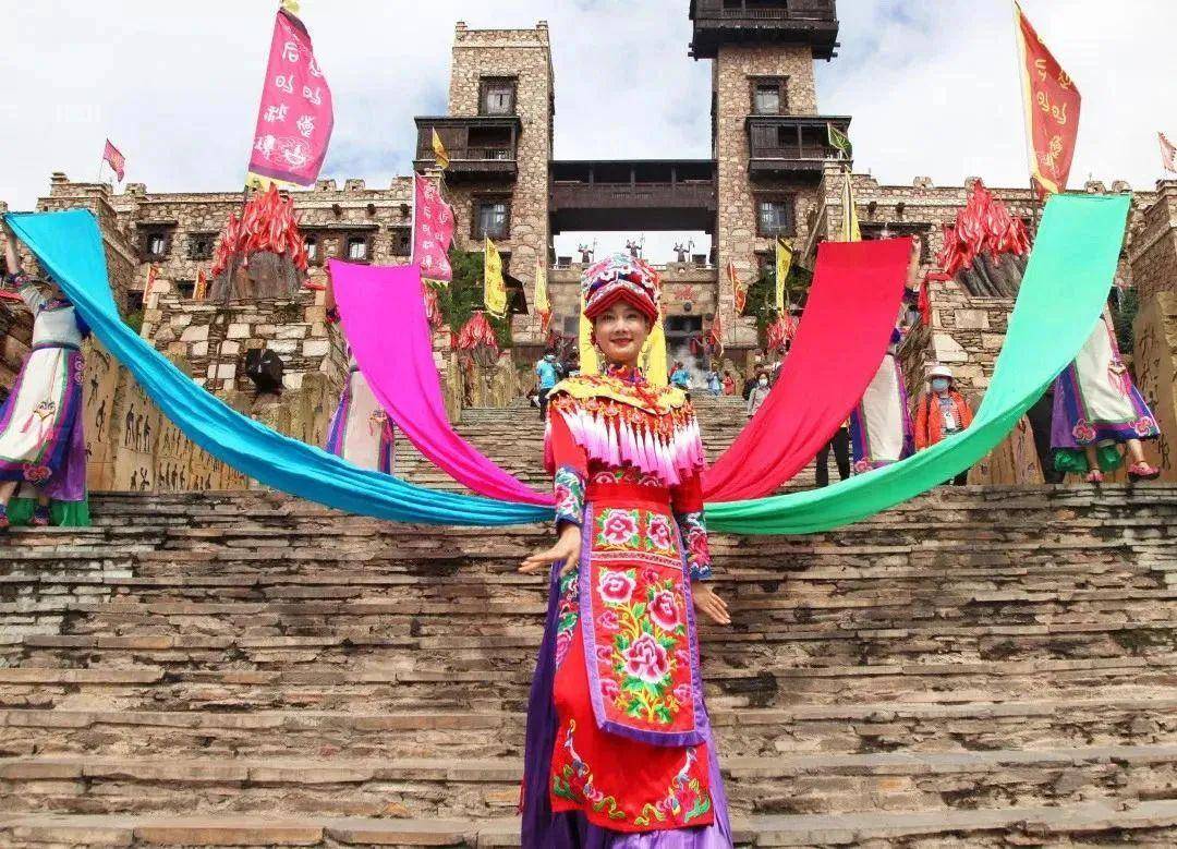 羌城茂县:用一场非遗之旅邂逅羌风古韵_羌族_文化_王官寨