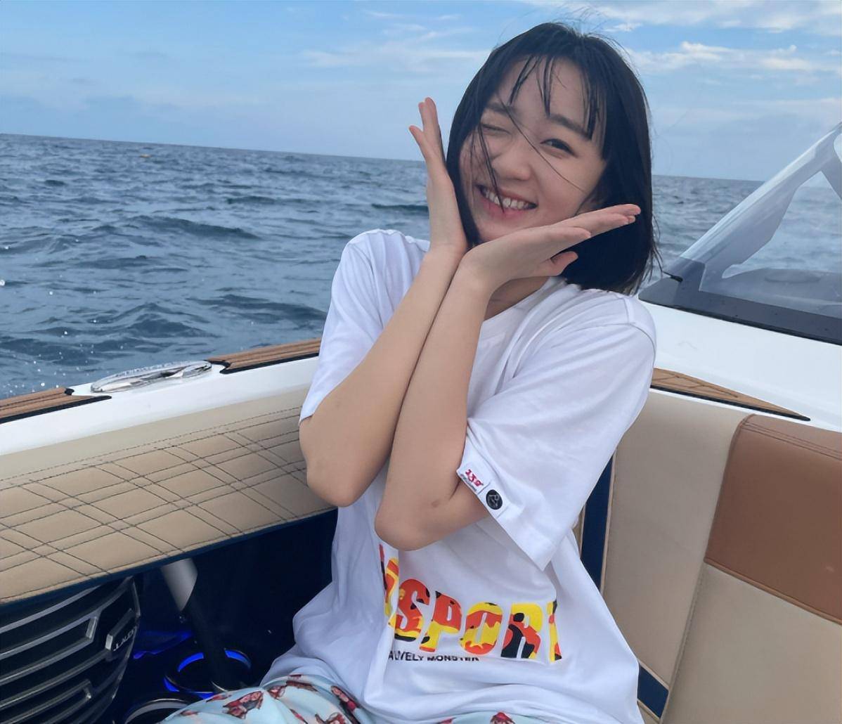 辛巴团队女网红徐捷,被曝售假:198元购买的口红,经检验为假货_平台