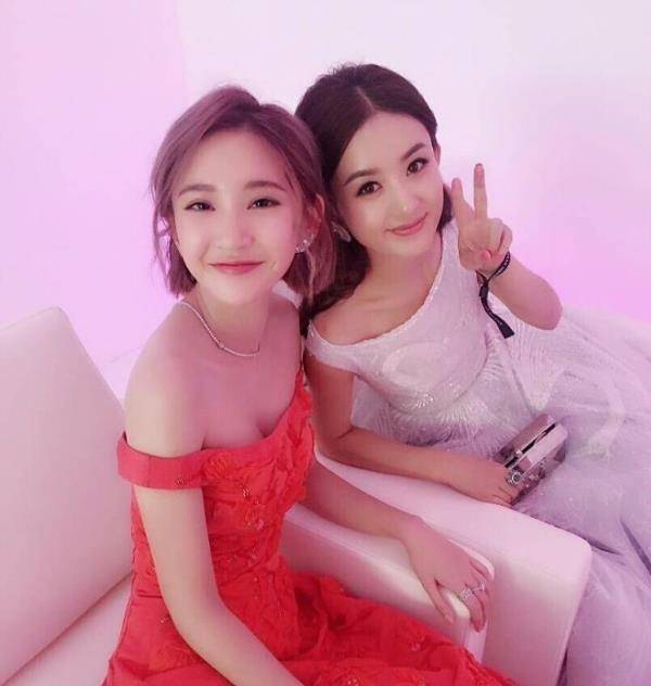 "易黑体质"赵丽颖:因喝水姿势不对被骂三年,农村出身成为黑点_baby