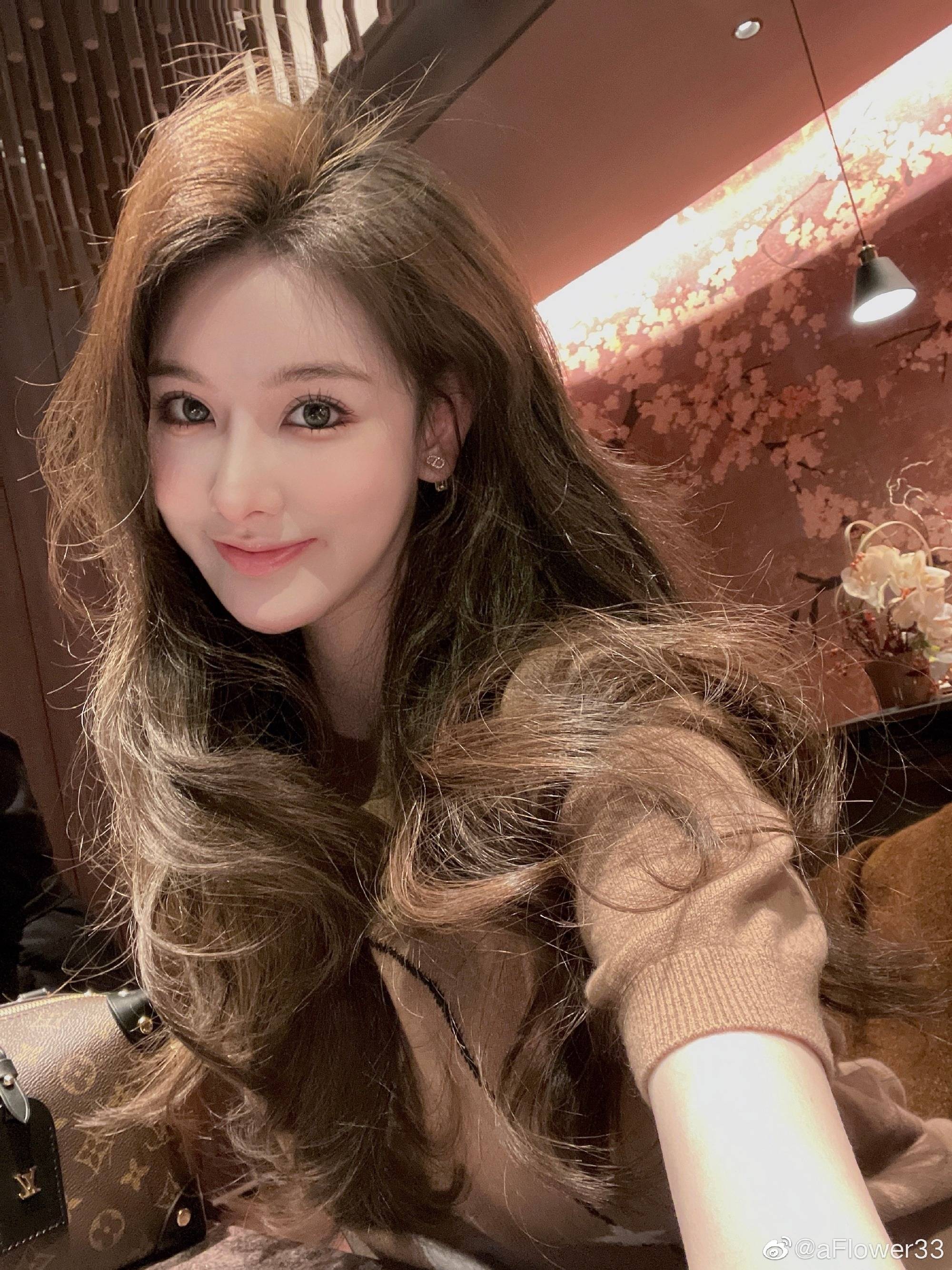 王岳伦新女友身份曝光女方疑似也是二婚背景相当不简单