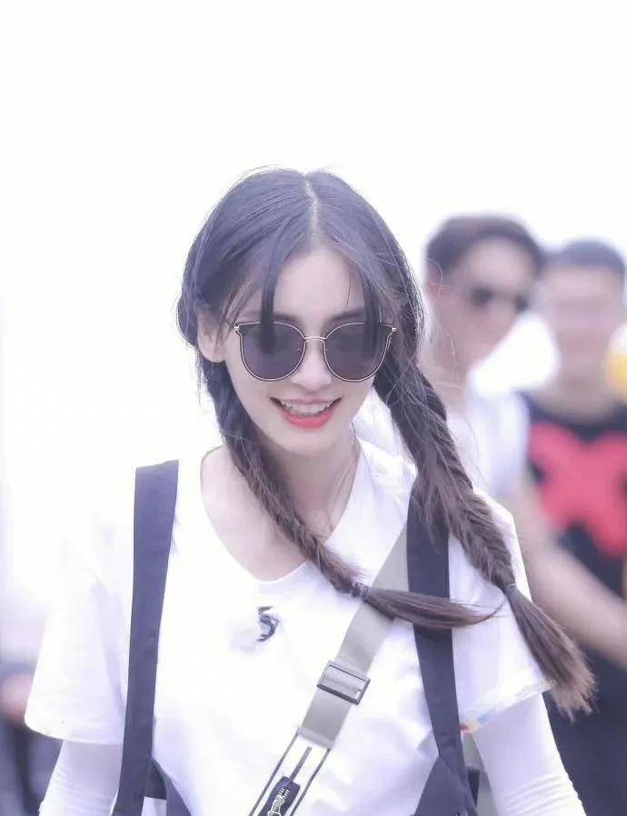 原创扎双马尾的angelababy可爱又甜美高级脸那谁比不了