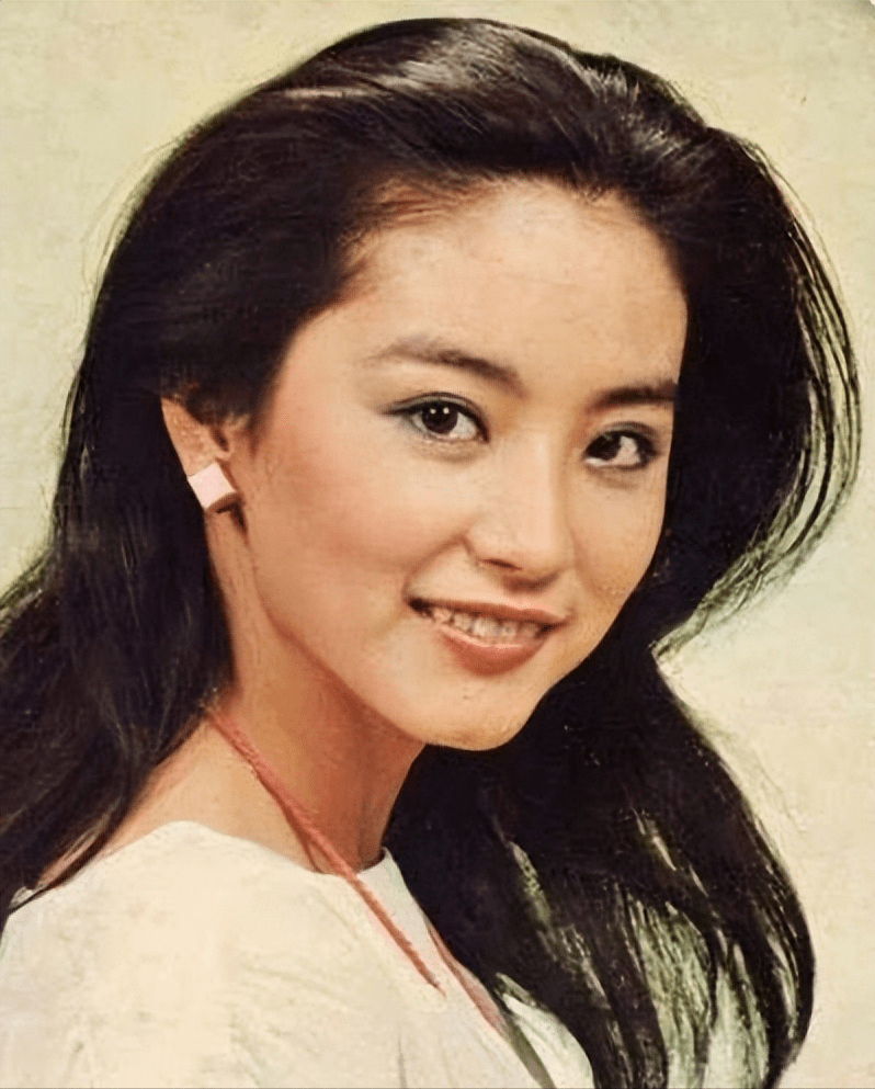 林青霞的私人厨师西蒙透露:买一斤蔬菜,她只吃最好的那二两_秦汉