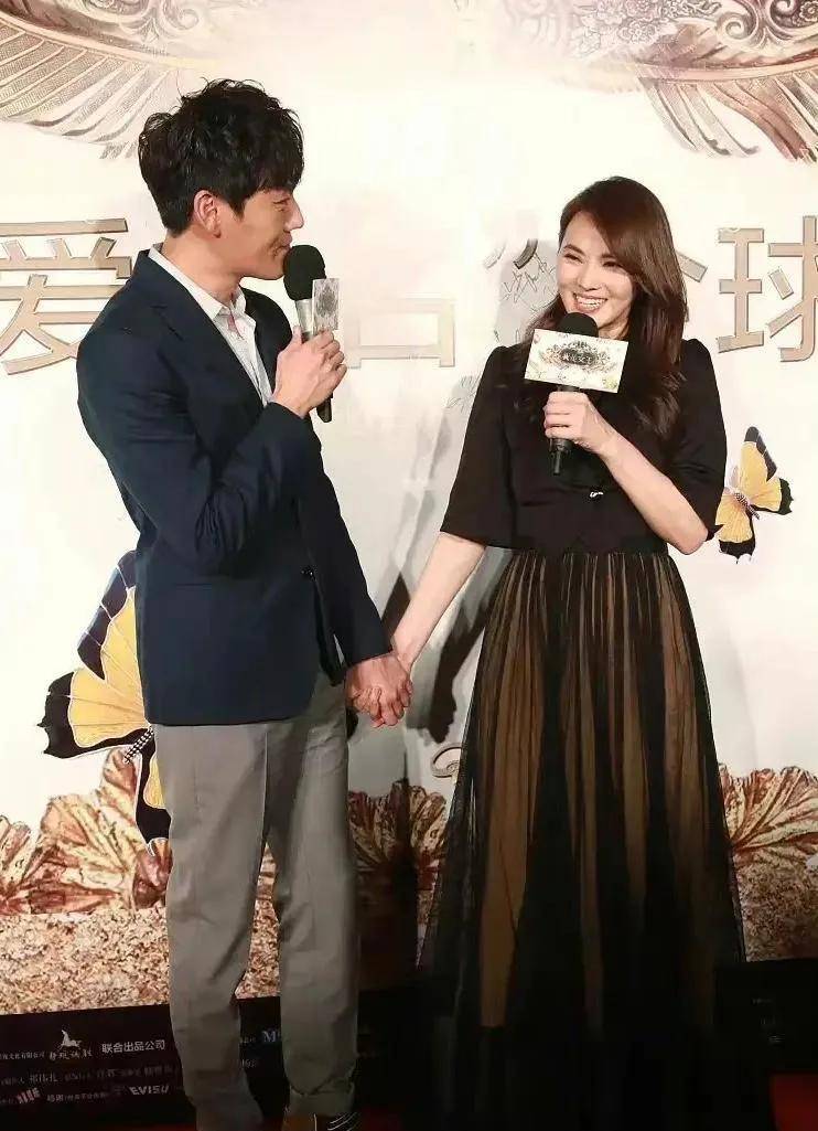 秦昊对伊能静说:"你今天的撒娇卖萌有点多啊!"_老婆_人家_小姑娘