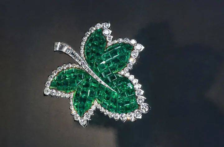 ����֮������Ϻ�������ű������Ʒ����չ����Խ���������