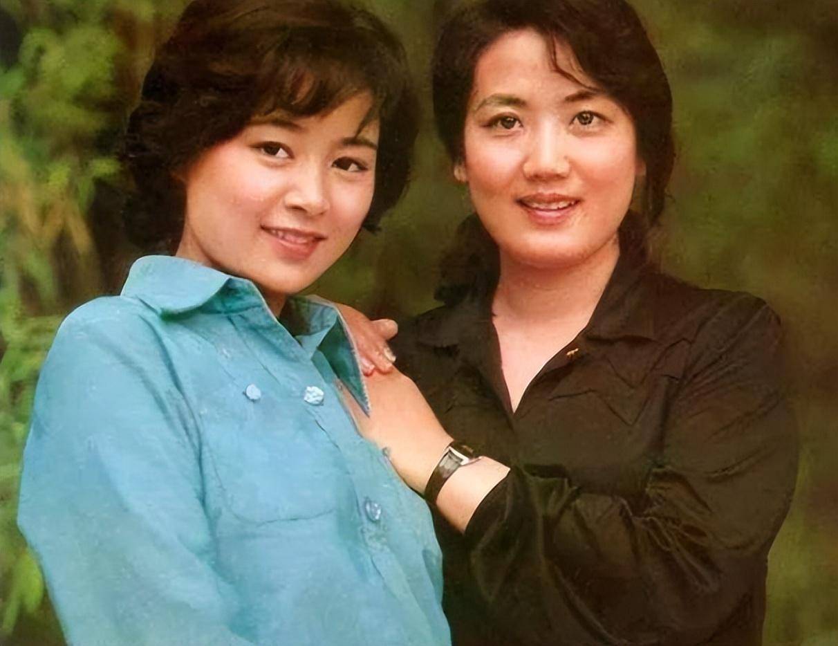 王亚萍,王洪文的女儿,生意兴隆身家过亿,爱国的她拒
