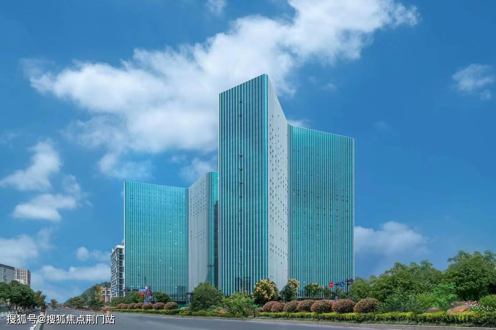 官方网页未来科技城港郦中心售楼处7月最新房源价格活动来电立减2万