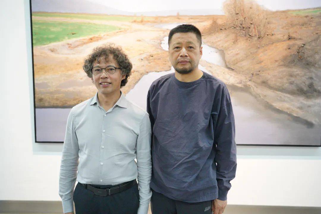 淮安市美术馆名家系列工程家园陆庆龙风景油画展盛大开幕