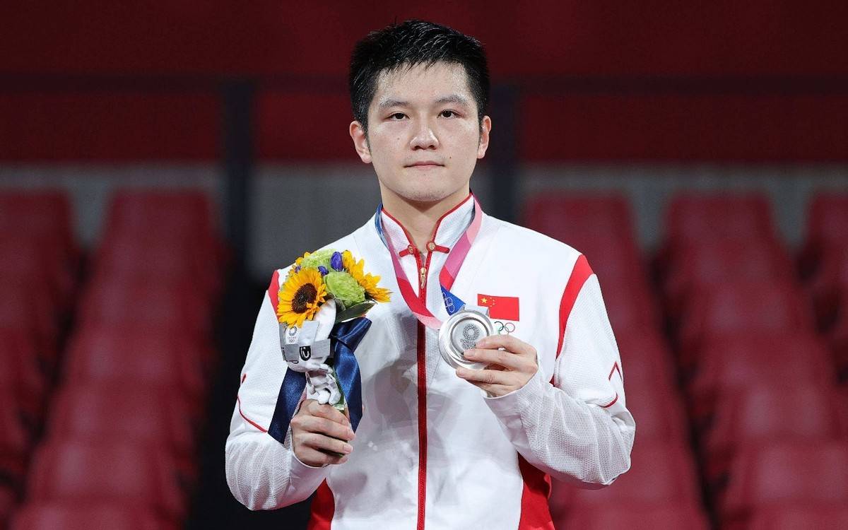 团建主持人开场白