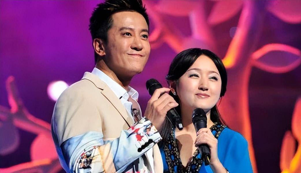 听到毛宁这么说,也就理解了为何杨钰莹至今都没有结婚了.