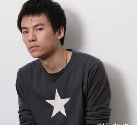 "京城四少"王烁为何敢当街枪指刘涛老公王珂,为何多年未见身影_周迅博