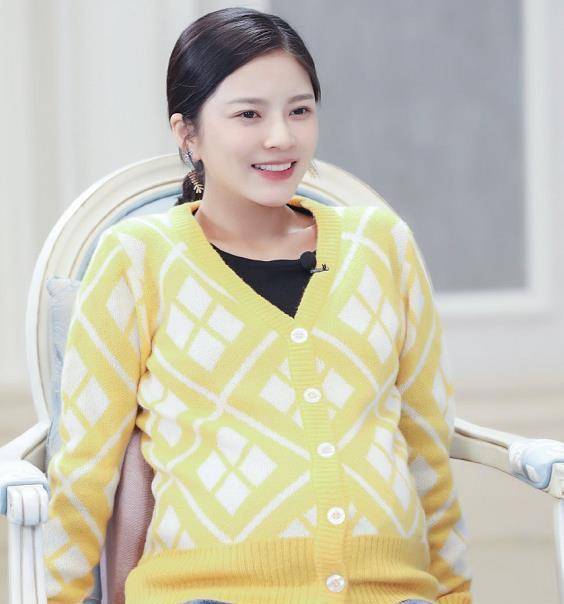 王灿首篇生产日记:老公亲手清恶露,按摩喂饭,护工都没杜淳精细_王灿和