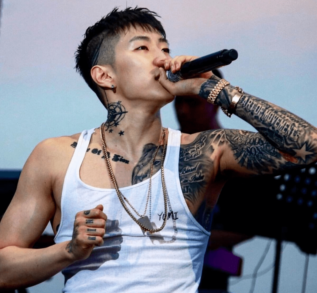 韩国最具争议性rapper大pk本季你最期待谁的舞台