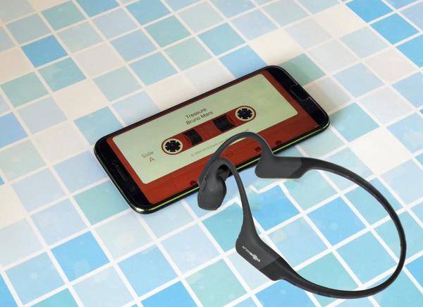 什么样式的耳机适合跑步用、推荐几款运动跑步耳机