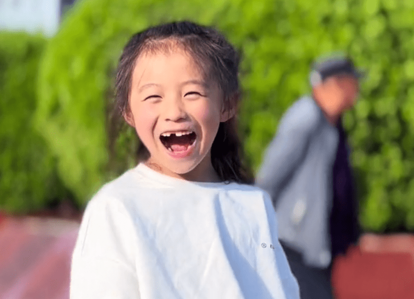 “治愈女神”杨紫璇：7岁功夫女孩走红网络，想当冠军为国争光-舞儿网