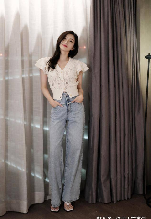 学江疏影这样穿,时髦显瘦又洋气_身材_上衣_裙子
