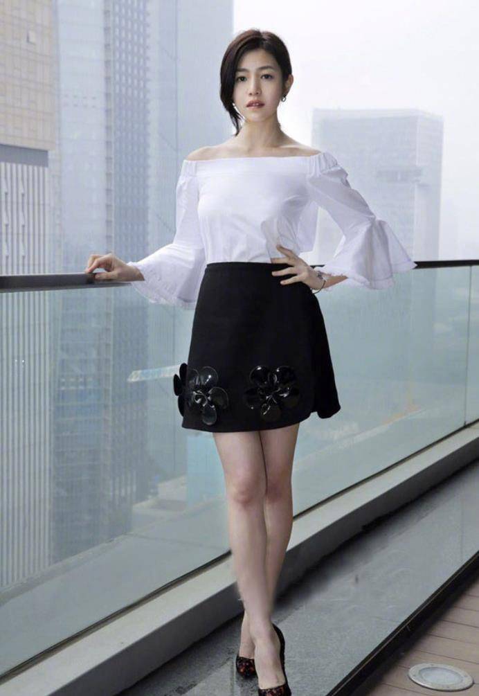 原创陈妍希真会穿这个包子脸的小女人时隔多年竟然逆袭成女神