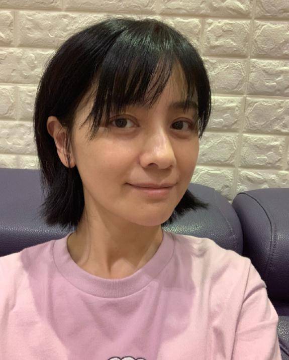 这15位女星鼻子突兀,太可惜_鼻孔_鼻梁_孙菲菲